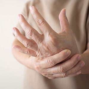 A person having a wrist injury - Leep Tescher Helfman and Zanze